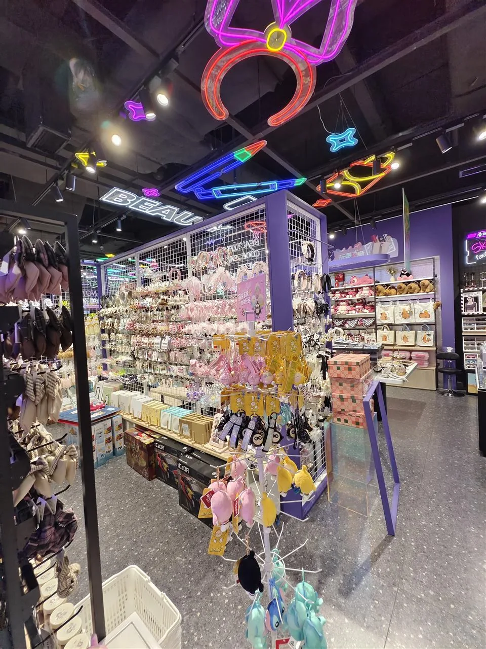 Neon Toy Store Multi-View Display Reference — reference view 8 of 10