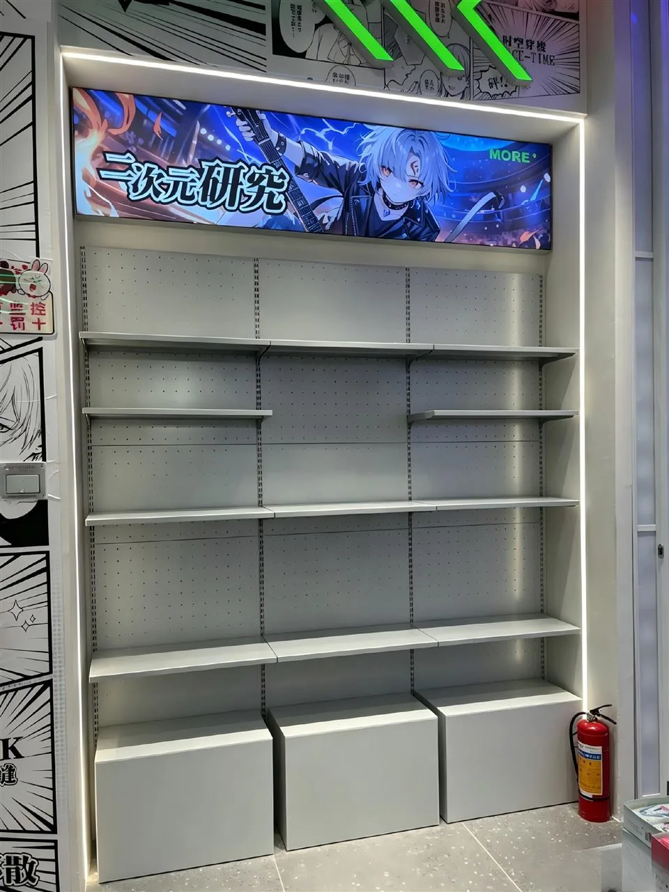 Gray Shelf Bay with Blue Illustrated Header — reference view 9 of 12
